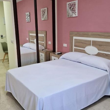 Hotel Nuevo Espartinas Eksteriør bilde