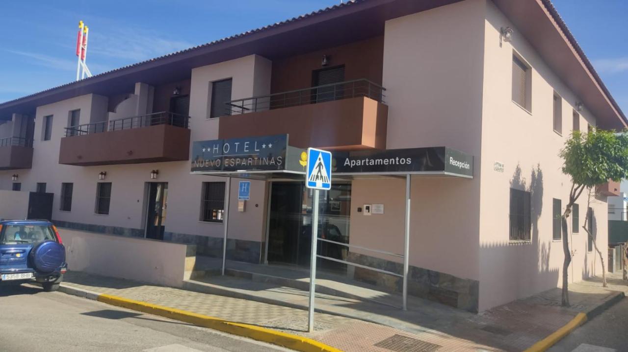 Hotel Nuevo Espartinas Eksteriør bilde