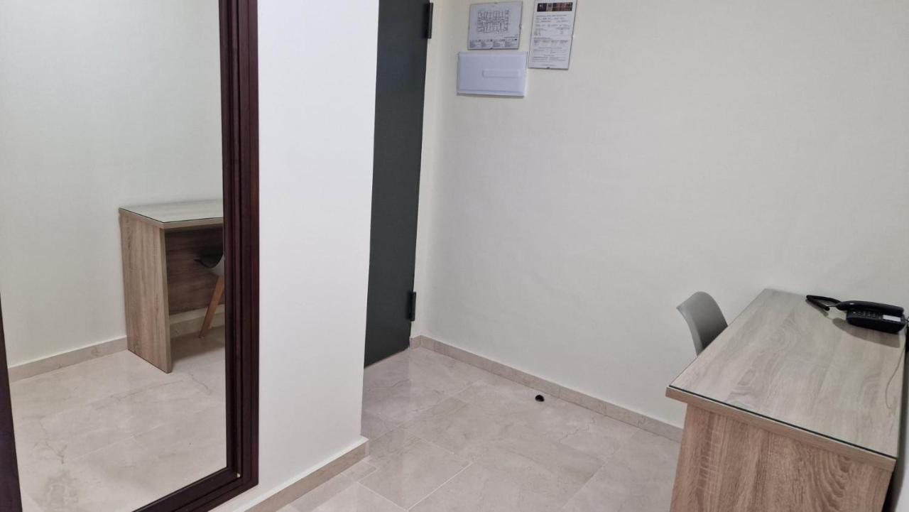 Hotel Nuevo Espartinas Eksteriør bilde
